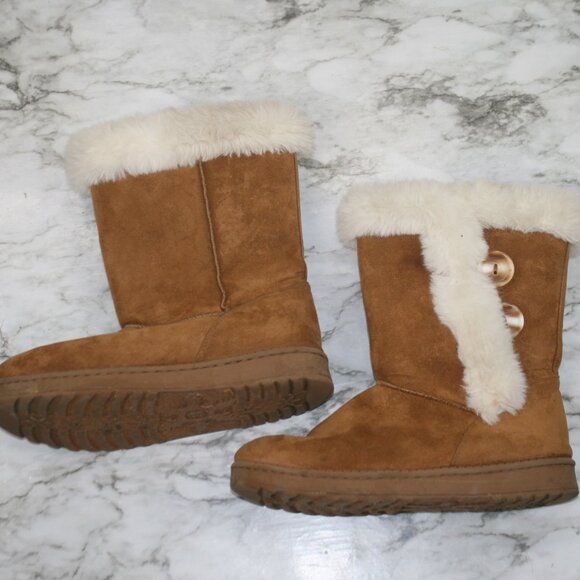 SO Boots Abigail Suede Winter Faux Fur Lined Tan Button Chestnut Women's 8 - Picture 2 of 12